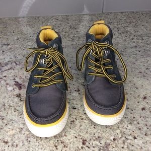 Hanna Andersson Erik High Top  ARTIFACT GREY